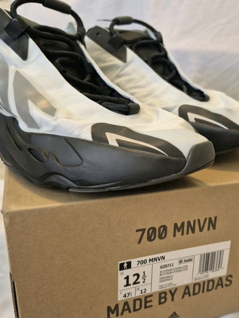 Adidas Yeezy 700 MNVN Blue Tint Mens 12.5 Sneakers Shoes